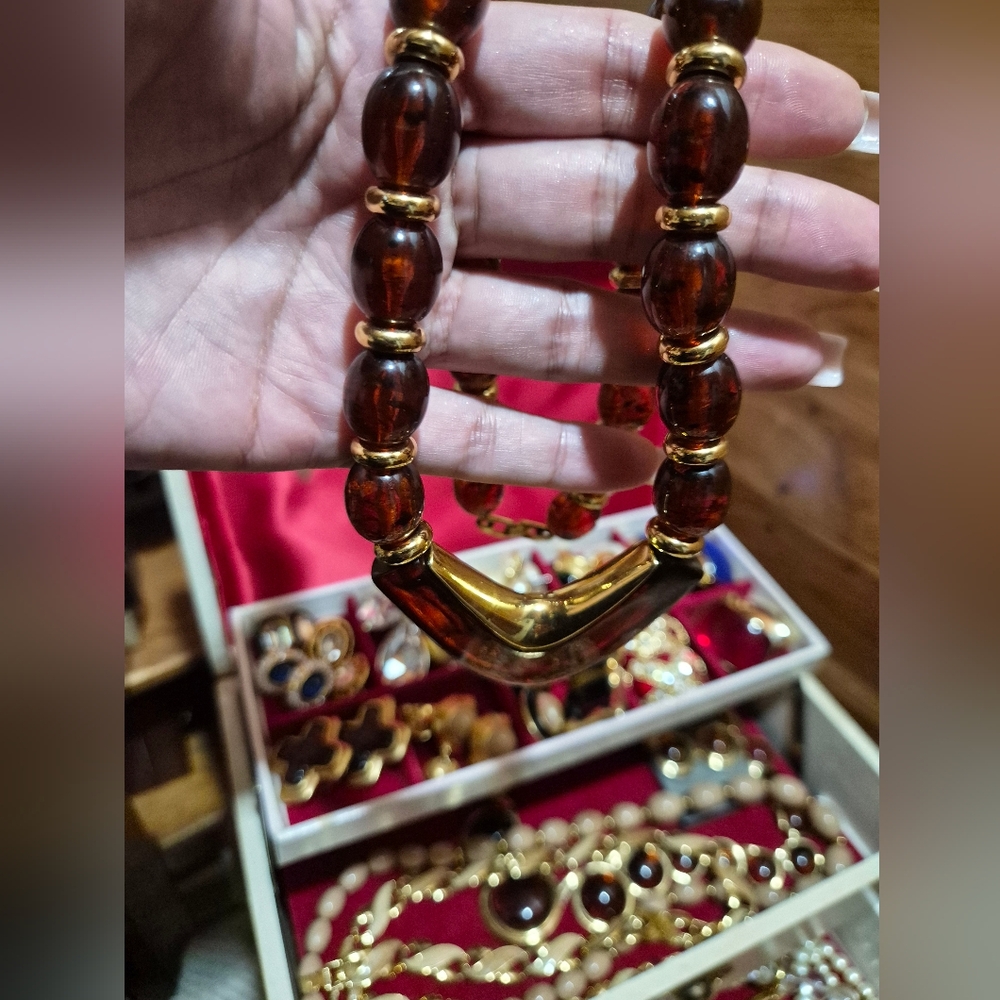 Napier Brown Amber Lucite  Beaded Necklace Set